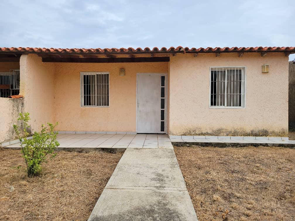 Будинок, 2142 м², 12 000$ — FAKTOR